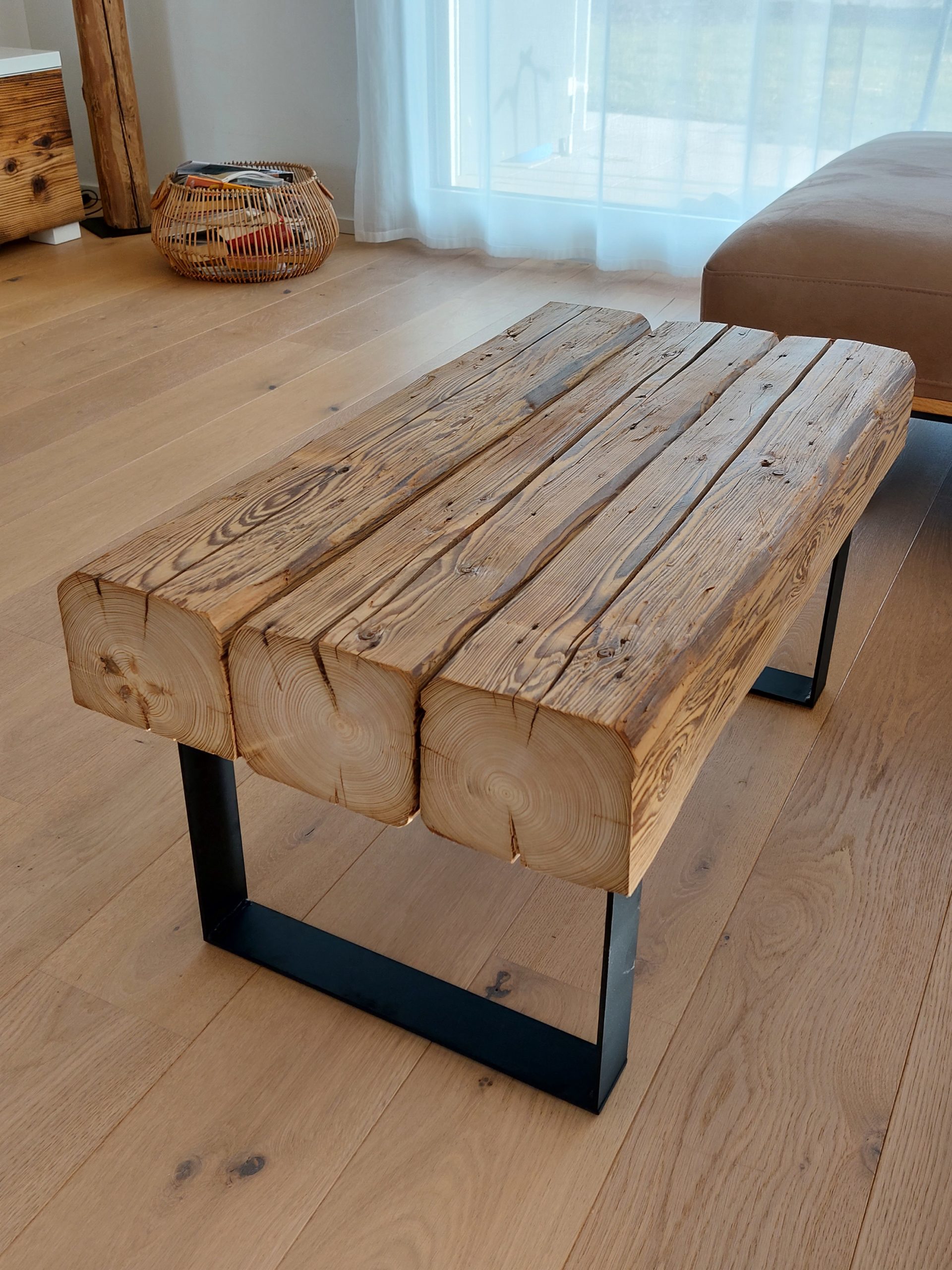 Altholz Couchtisch Rustikal